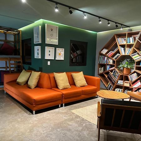 גואדלחארה Hotel Ola Chapultepec מראה חיצוני תמונה