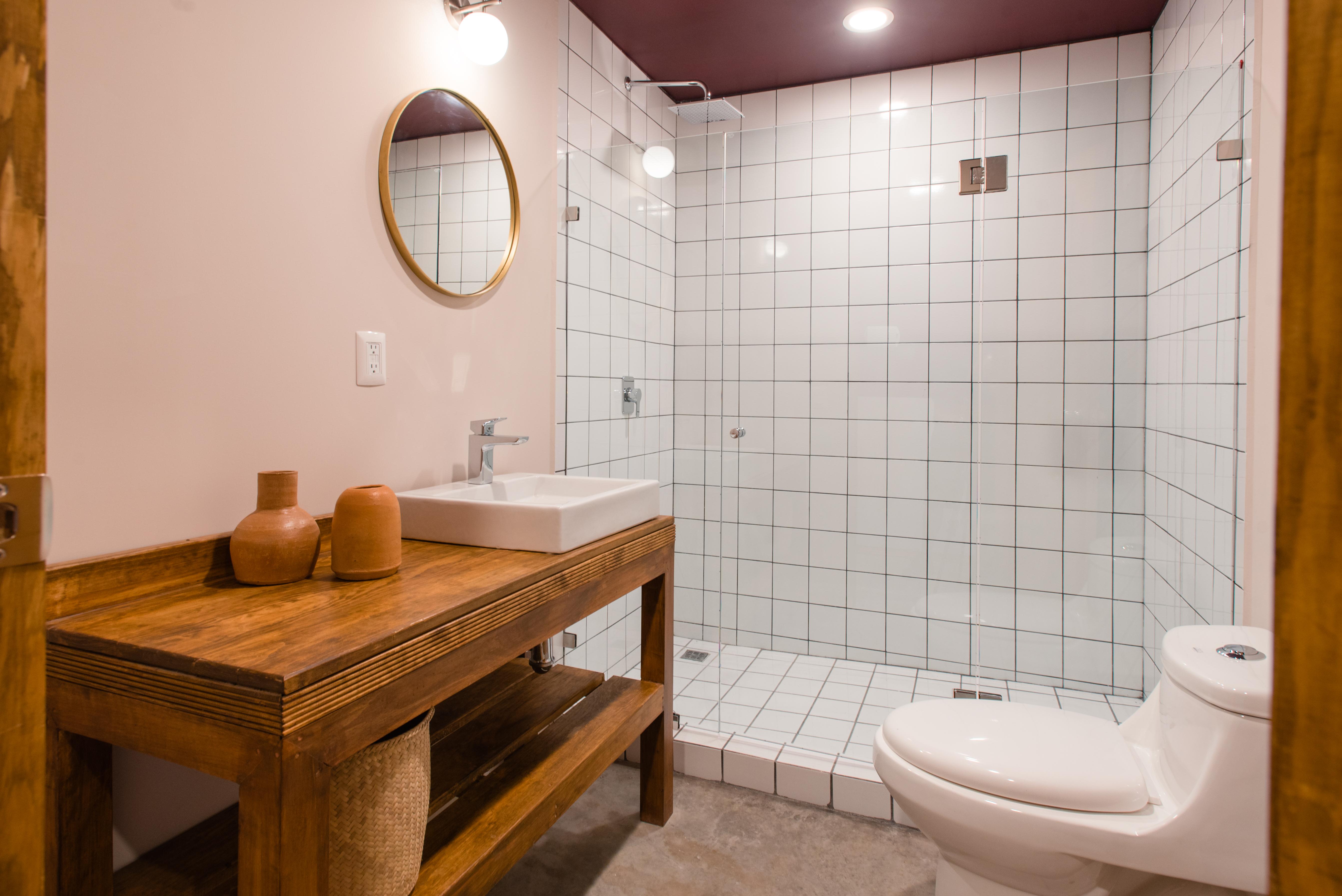 גואדלחארה Hotel Ola Chapultepec מראה חיצוני תמונה