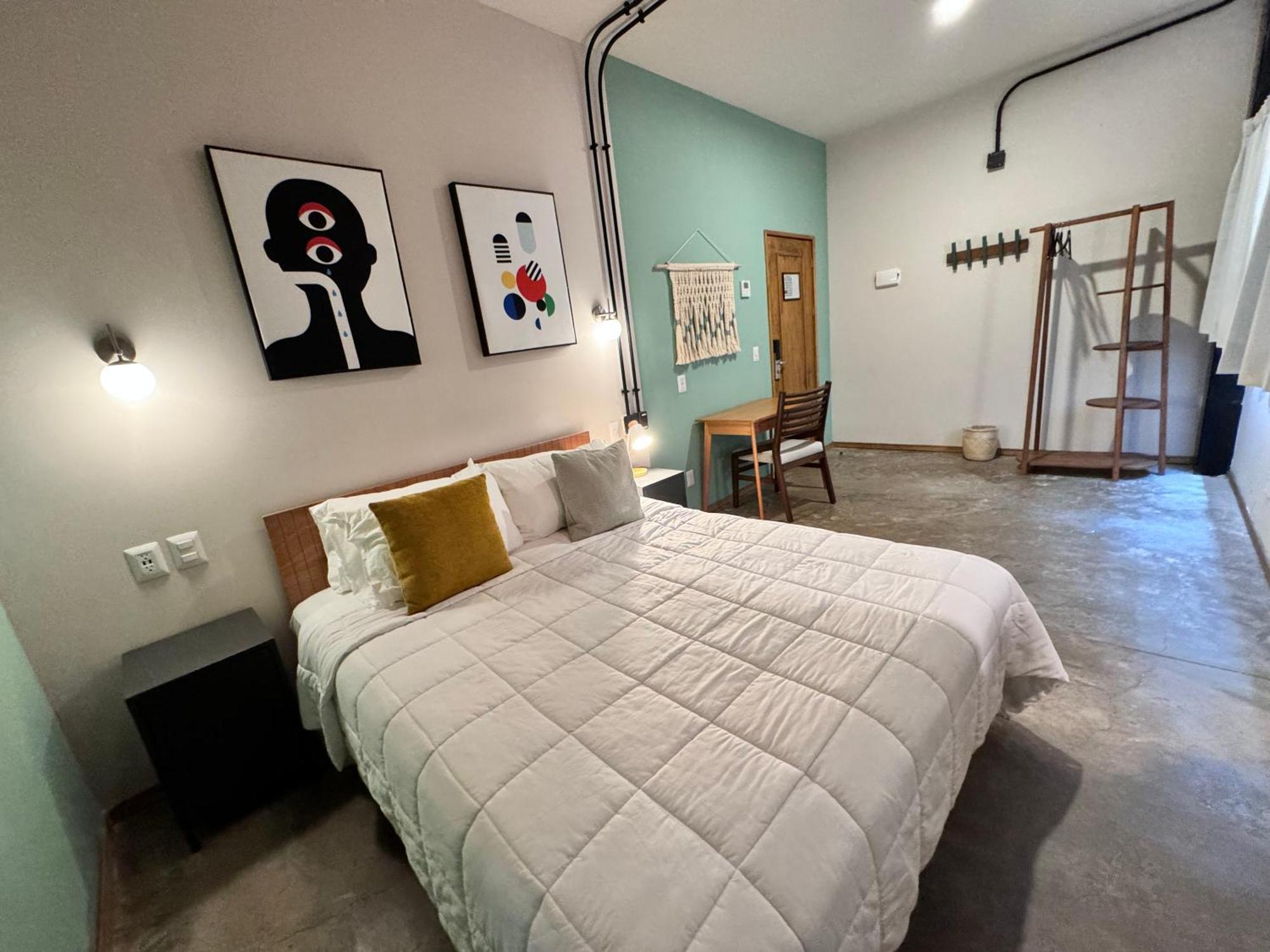 גואדלחארה Hotel Ola Chapultepec מראה חיצוני תמונה