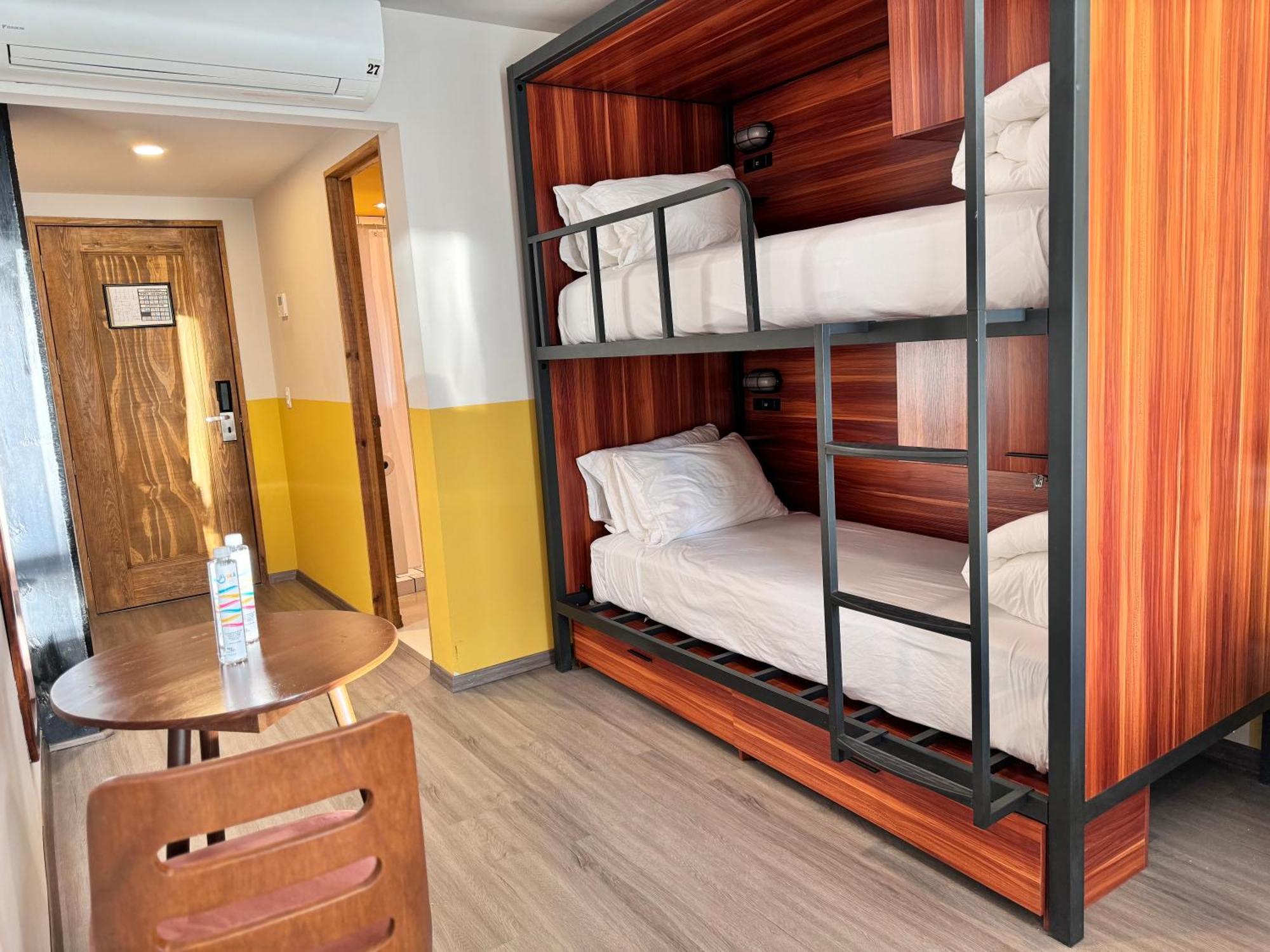 גואדלחארה Hotel Ola Chapultepec מראה חיצוני תמונה