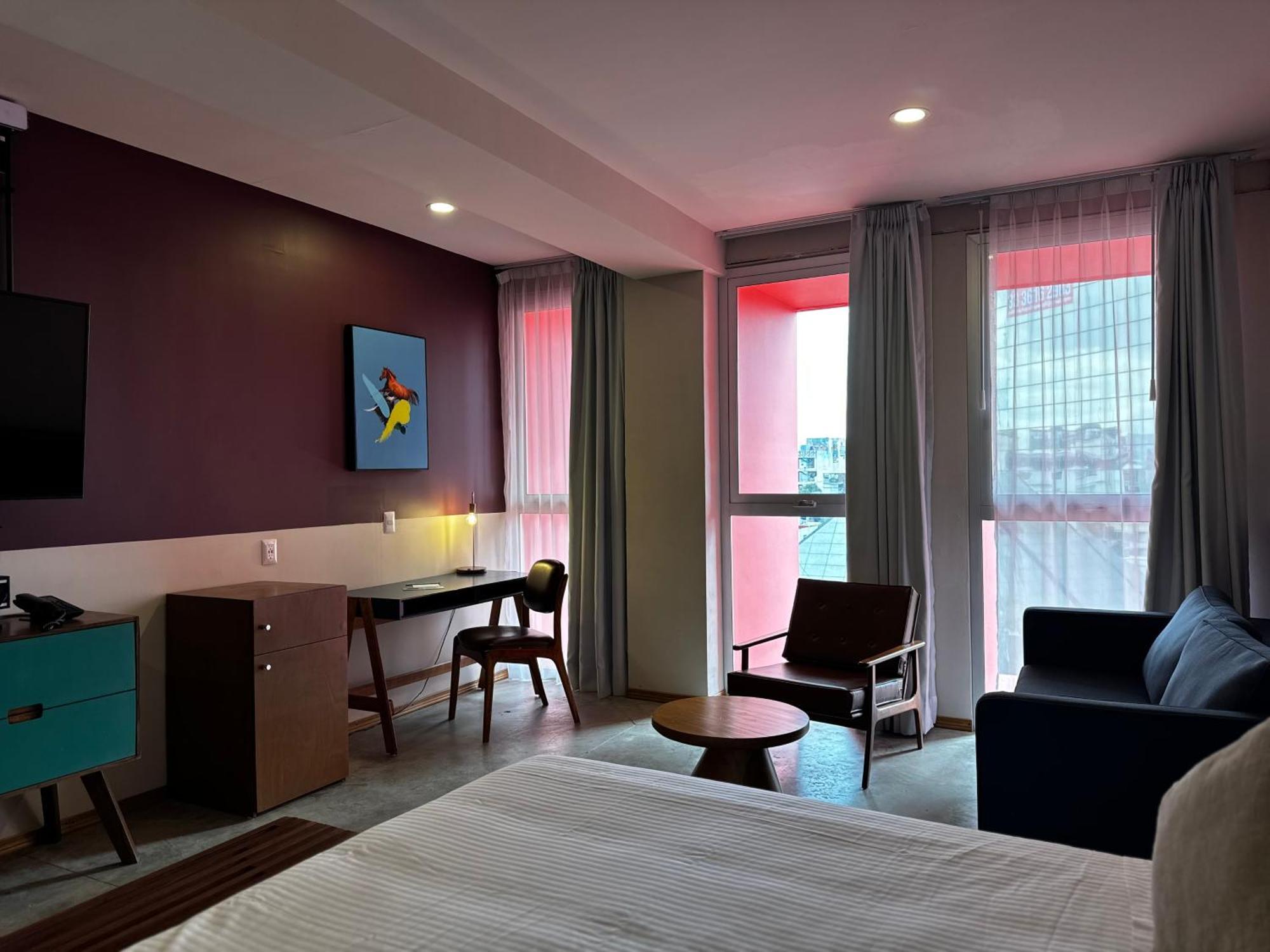 גואדלחארה Hotel Ola Chapultepec מראה חיצוני תמונה